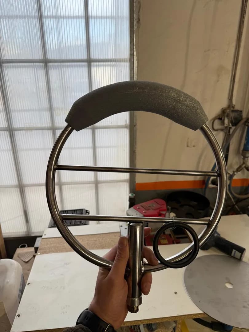 Nástěnný adaptér